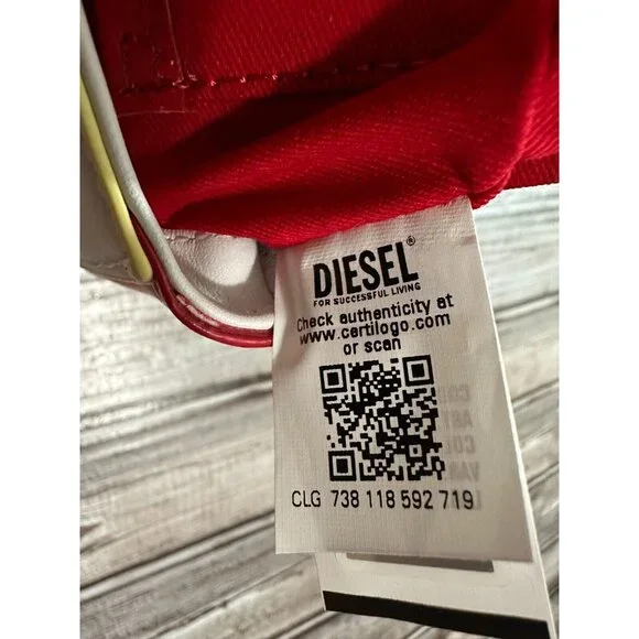 Diesel 1DR shoulder bag White Red Green Logo